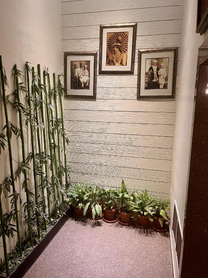 Ratnawali - A Vegetarian Heritage Hotel Jaipur Exterior photo